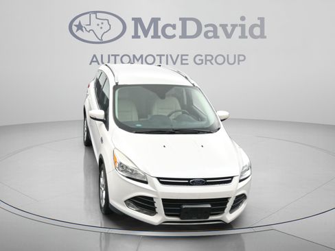 Used 2016 Ford Escape Titanium FWD image 33