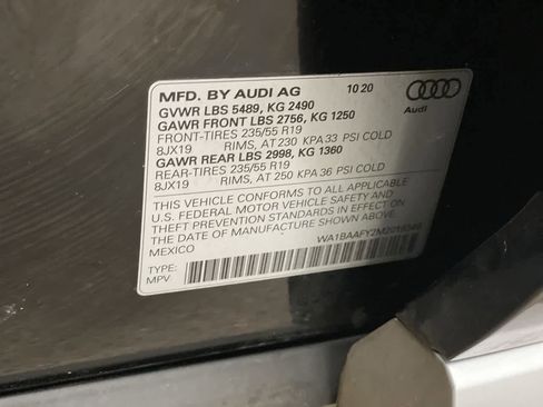 Used 2021 Audi Q5 Premium Plus image 29