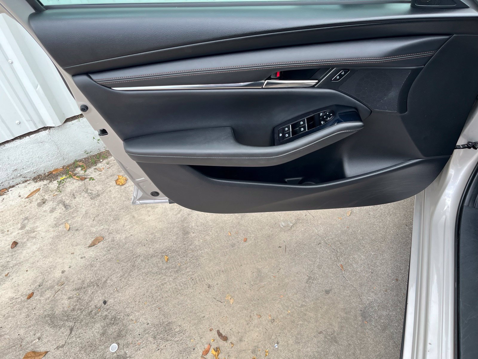 Certified 2024 MAZDA MAZDA3 s FWD image 12