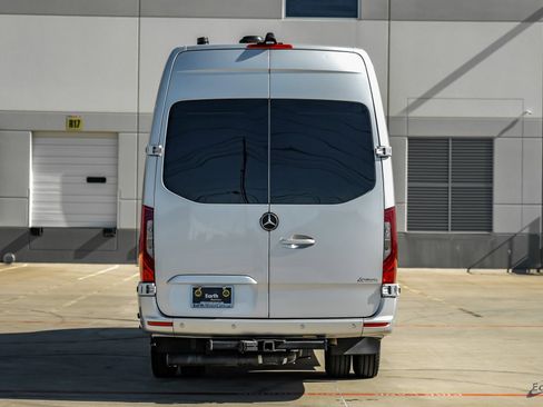 Used 2023 Mercedes-Benz Sprinter 3500 w/ Parking Package image 12