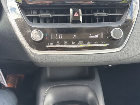 Used 2024 Toyota Corolla LE FWD image 16