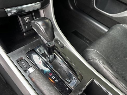 Used 2013 Honda Accord EX-L image 23