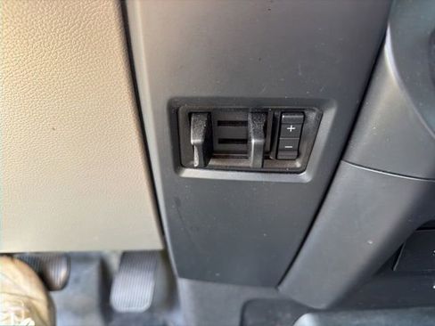 Used 2018 Ford F150 XL w/ Equipment Group 101A Mid AWD/4WD image 30
