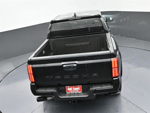 Certified 2025 Toyota Tacoma TRD Sport image 37