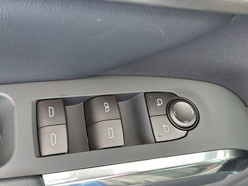 New 2026 Chevrolet Traverse LT w/ Driver Confidence Package image 12