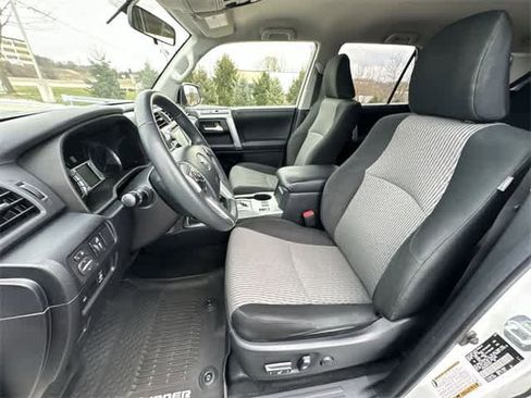 Used 2019 Toyota 4Runner SR5 image 16