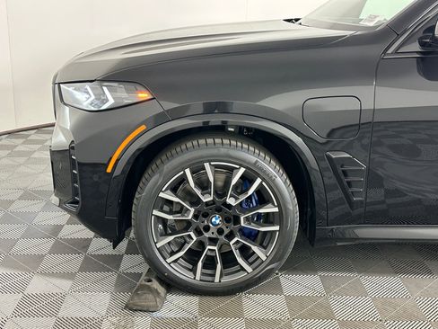 New 2026 BMW X5 xDrive50e w/ Executive Package image 9