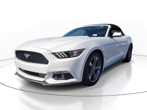 Used 2015 Ford Mustang V6 w/ Equipment Group 051A image 3