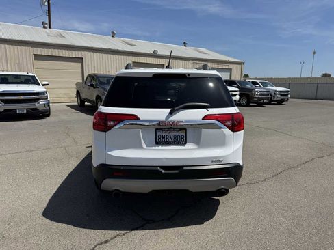 Used 2019 GMC Acadia SLT image 10