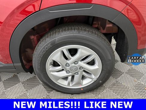 Used 2026 Hyundai Venue SE image 19