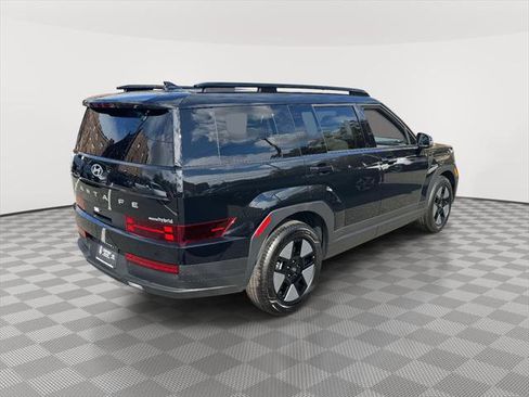 Used 2025 Hyundai Santa Fe SEL image 6