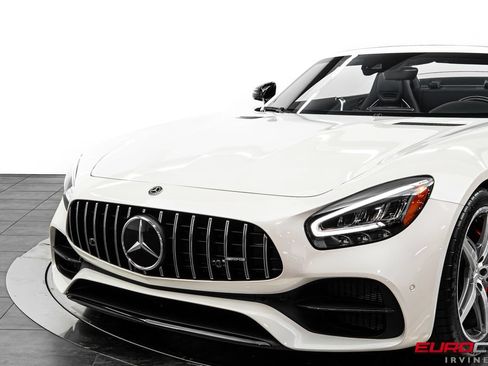 Used 2021 Mercedes-Benz AMG GT Roadster image 15