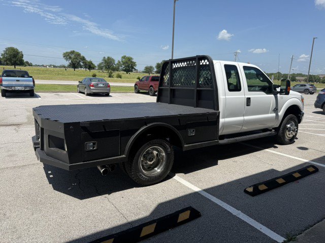 Used 2015 Ford F350 XL w/ Power Equipment Group AWD/4WD image 2