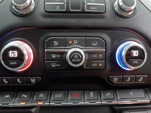 Used 2022 GMC Sierra 1500 Denali w/ Denali Reserve Package RWD image 4