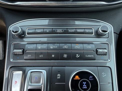 Used 2023 Hyundai Santa Fe SEL image 19