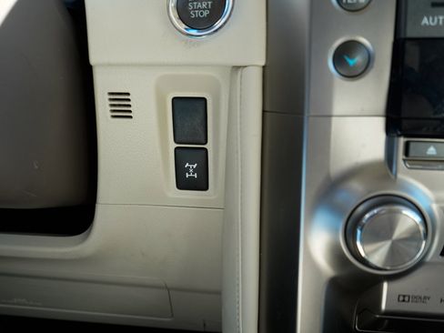 Used 2019 Lexus GX 460 Premium w/ Premium Package AWD/4WD image 23