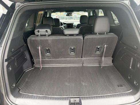 Used 2024 GMC Acadia AT4 image 23