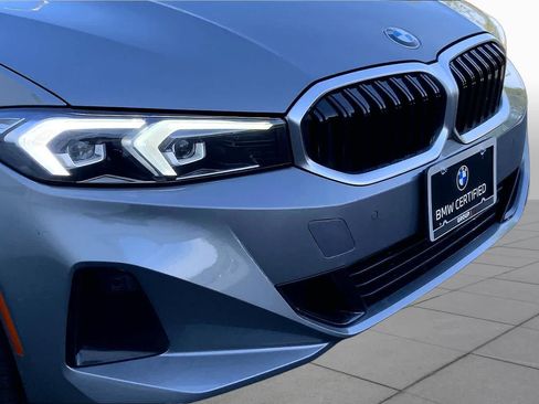 Used 2024 BMW 330i xDrive Sedan w/ Convenience Package AWD/4WD image 31