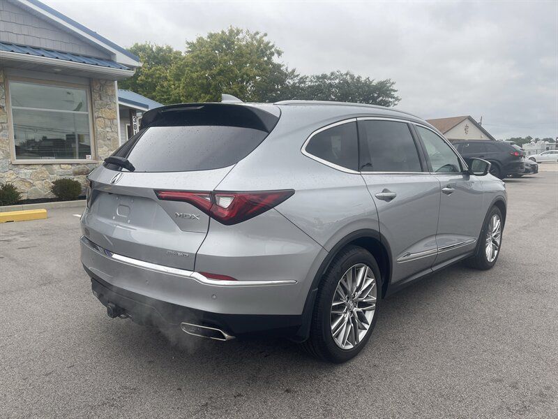 Used 2024 Acura MDX w/ Advance Package AWD/4WD image 3