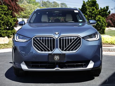 Certified 2025 BMW X3 xDrive30i w/ Convenience Package AWD/4WD image 12