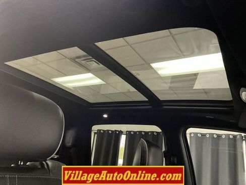 Used 2023 RAM 1500 Limited w/ Body Color Bumper Group AWD/4WD image 41