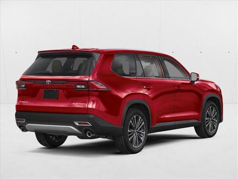 New 2026 Toyota Grand Highlander AWD Hybrid image 2