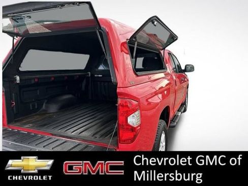 Used 2016 Toyota Tundra SR5 w/ SR5 Upgrade Package AWD/4WD image 9