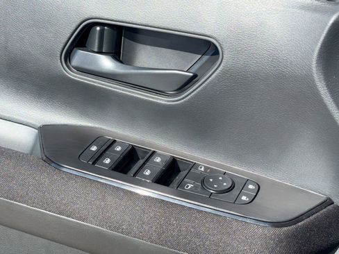 New 2026 Nissan Kicks S image 13