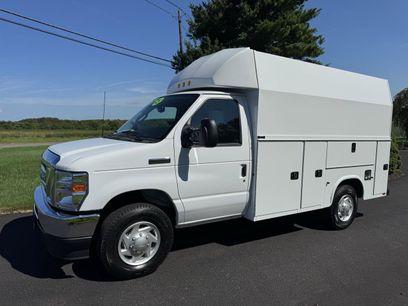 Used 2025 Ford E-350 and Econoline 350 Super Duty w/ Power Equipment Group