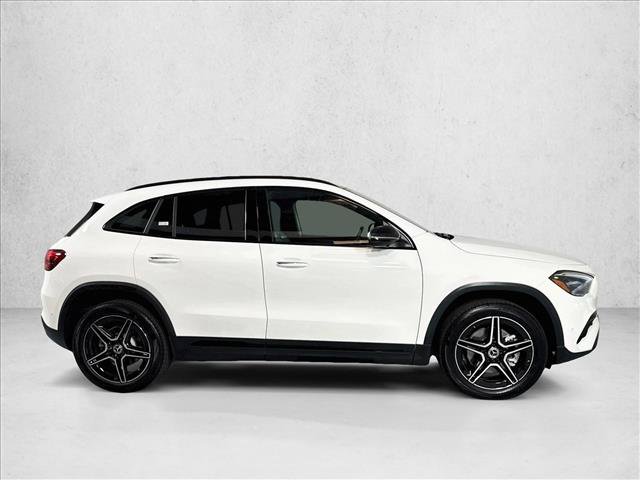 Used 2026 Mercedes-Benz GLA 250 4MATIC image 4