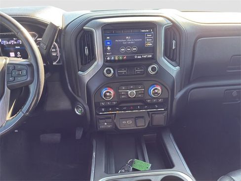 Used 2020 GMC Sierra 2500 Denali w/ Denali Ultimate Package image 15