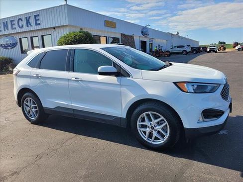 Certified 2024 Ford Edge SEL w/ Convenience Package AWD/4WD image 4