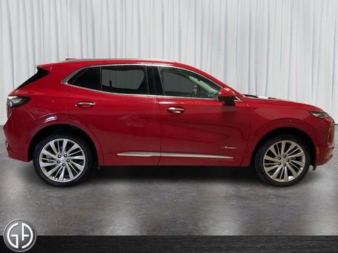 New 2025 Buick Envision Avenir image 4