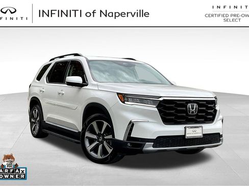 Used 2025 Honda Pilot Elite image 1