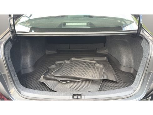 Used 2026 Toyota Corolla SE FWD image 17