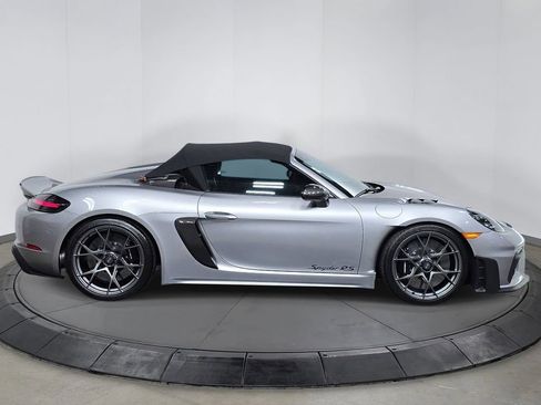 Certified 2025 Porsche 718 Boxster Spyder RS RWD image 8