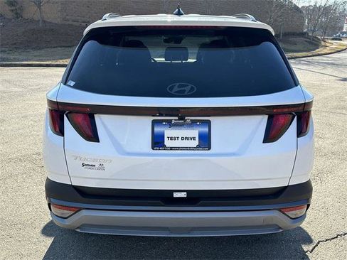 New 2025 Hyundai Tucson SEL image 4