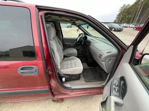 Used 2003 Chevrolet Venture LS w/ Convenience Package image 27