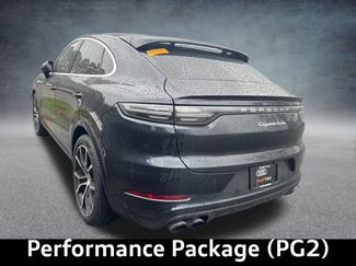 Used 2022 Porsche Cayenne Turbo video 2