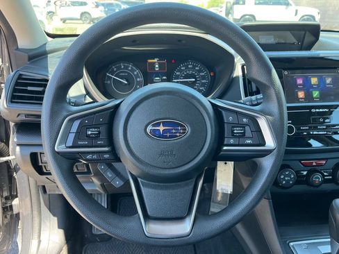 Used 2018 Subaru Impreza 2.0i Premium w/ Eyesight & BSD & Rcta AWD/4WD image 18
