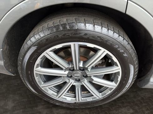 Used 2017 Audi Q7 3.0T Premium Plus AWD/4WD image 42