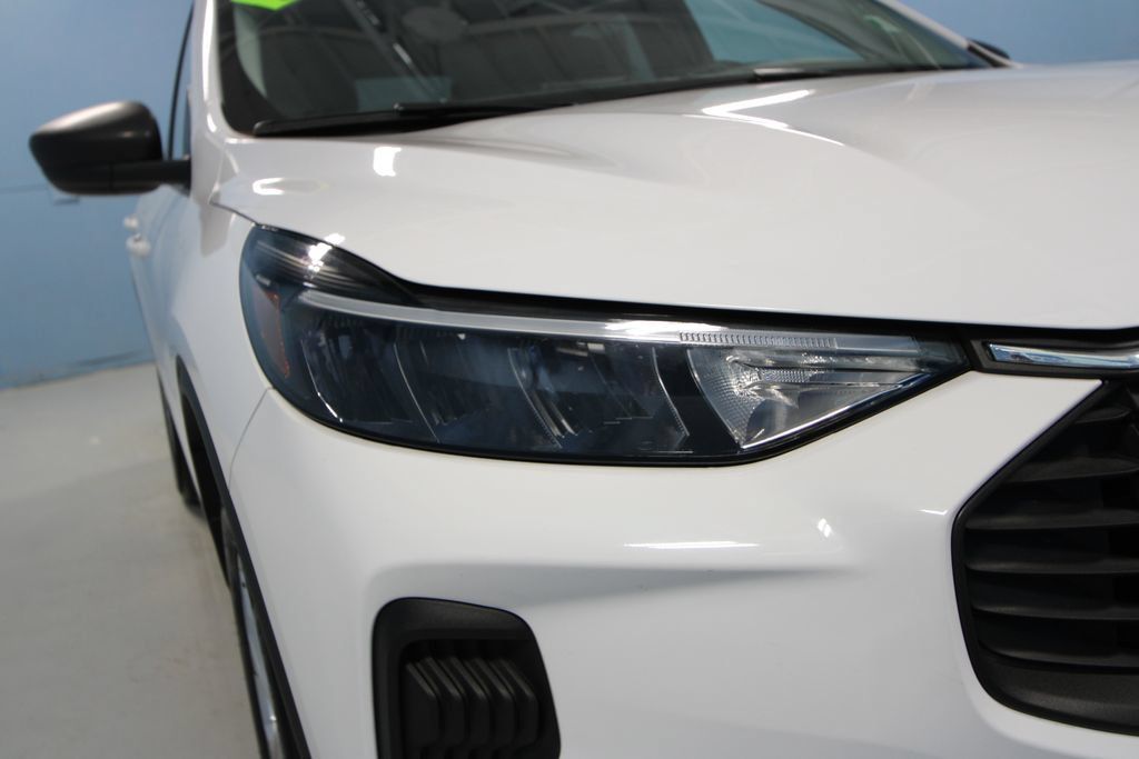 Used 2025 Ford Escape Active FWD image 32
