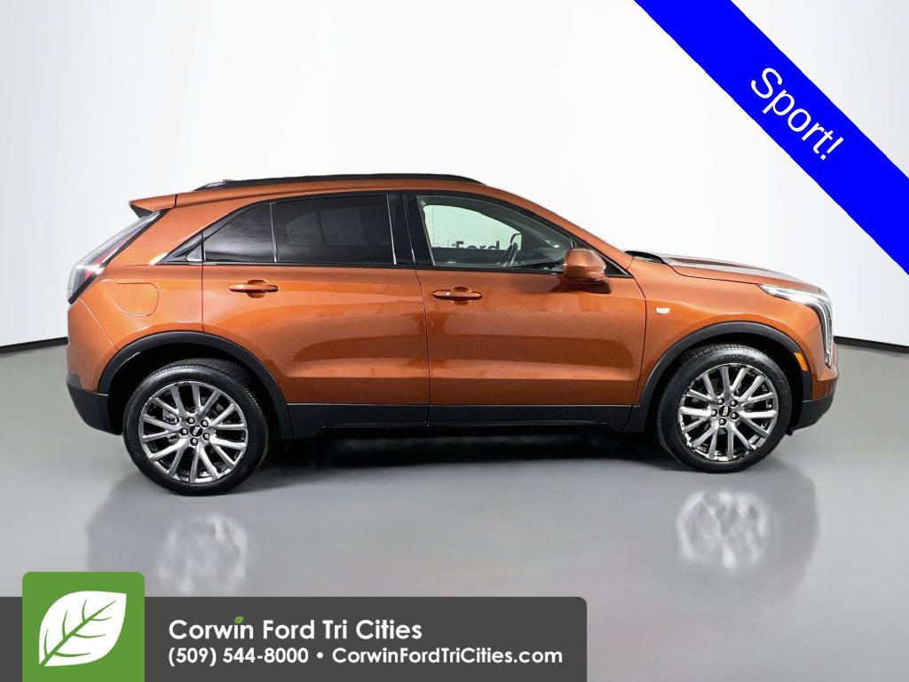 Used 2019 Cadillac XT4 Sport AWD/4WD image 17