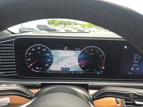 Used 2024 Mercedes-Benz GLE 580 4MATIC image 17