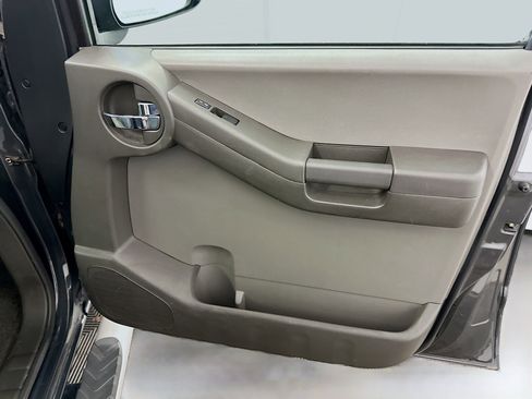 Used 2012 Nissan Xterra S w/ Value Package image 31