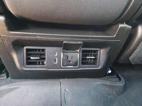 Certified 2024 Chevrolet Silverado 1500 LT AWD/4WD image 34