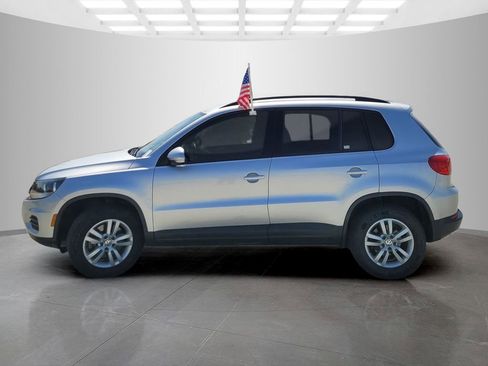 Used 2016 Volkswagen Tiguan S FWD image 7