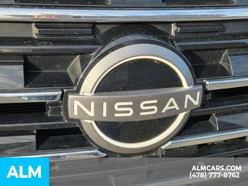 Used 2025 Nissan Rogue SV image 20