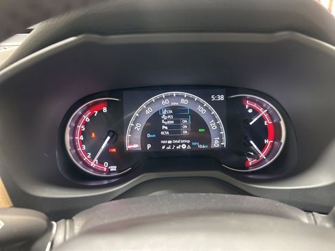 Used 2025 Toyota RAV4 XLE Premium image 26