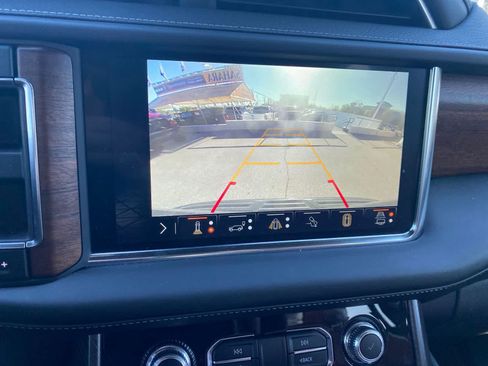 Used 2024 GMC Yukon Denali Ultimate AWD/4WD image 19